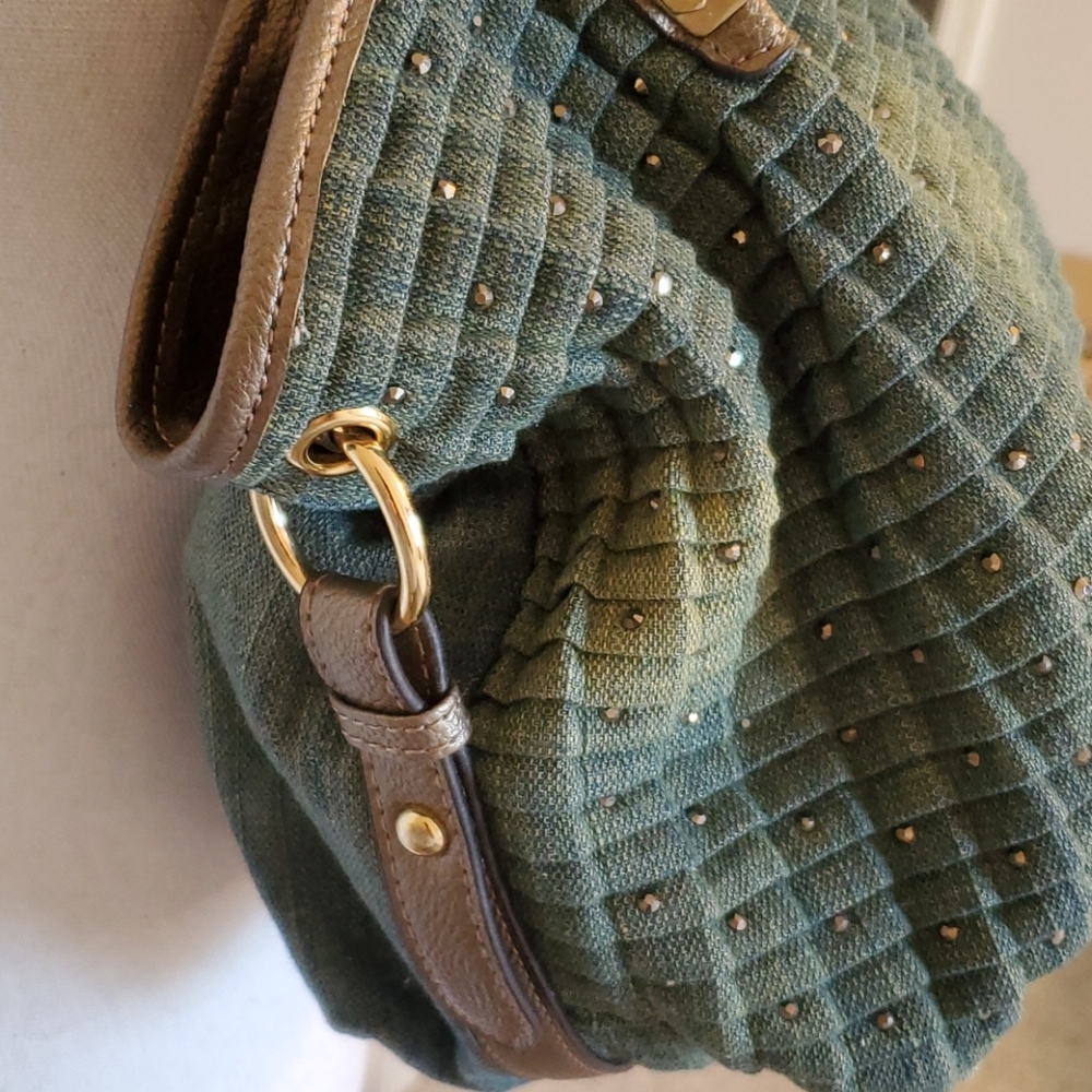 💥SOLD💥Sparkly Denim Shoulder Bag - Picture 3 of 8